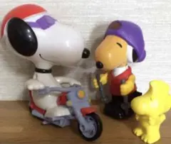 スヌーピー　フィギュア　3体セット