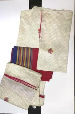 【美品】着物　古着　小紋