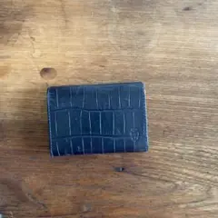 ネイビー