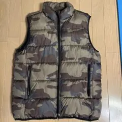 新春セール500円引❗️GAP KIDS 迷彩柄ダウンベストXXL REGULAR