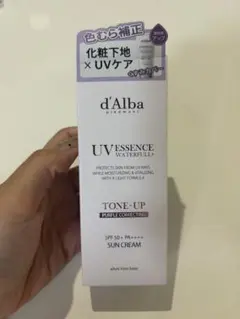 ダルバ d'Alba トーンアップ下地 パープル 新品未使用 サンクリームのサムネイル