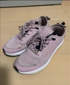 Item thumbnail for item 7c470446-9582-4af9-993e-15147f80381d