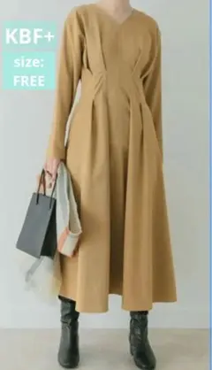KBF+ ウエストタックステッチ フレアワンピース