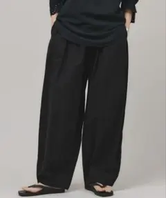 カレンソロジー ドライナイロンカーゴパンツ ブラック 新品タグ付き