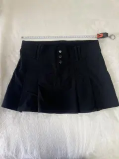 H&M黒いプリーツミニスカート
