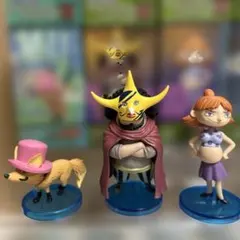 ワンピース　ワールドコレクタブルフィギュア