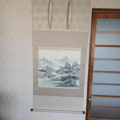 真作「佐藤純吉 山水図 掛け軸 雪景色 松 滝 日本画 共箱付」 真作「佐藤純吉 山水図 掛け軸 雪景色 松 滝 日本画 共箱付」 - メルカリ