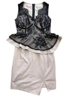 Jewelsペプラムスタイルドレス ベージュと黒