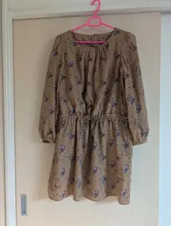 お値下げしました　フラワープリント　長袖ワンピース　チュニック