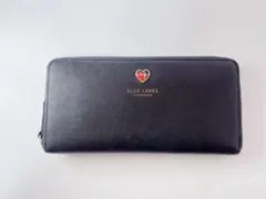 BURBERRY BLUE LABEL ハートロゴ ブラック長財布【レア/美品】のサムネイル