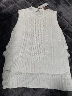 アイボリー ノースリーブベストM〜Lサイズ