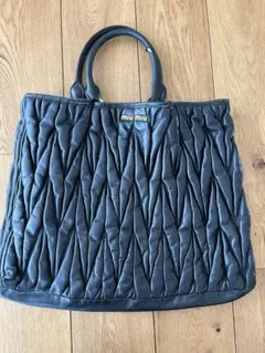 Item thumbnail for item 3dd00333-be5e-4236-94ce-c1018389f3a7