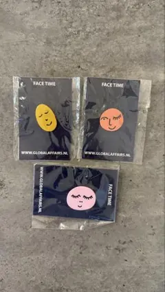 Global Affairs FACE TIME ピンバッジ 3点セットのサムネイル