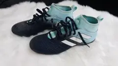 アディダスサッカースパイク