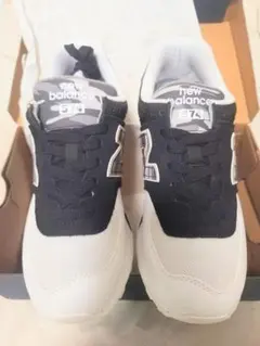 New Balance 574 カモフラージュ柄 スニーカーのサムネイル