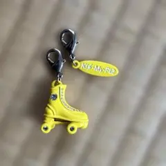 Kis-My-Ft2 キスマイ　ローラースケート チャーム 黄色　キーホルダーのサムネイル
