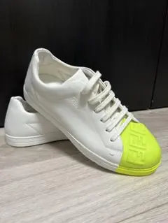 FENDI スニーカー