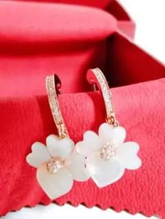 超美品【Kate spade】ケイトスペード♠️ピアス - メルカリ