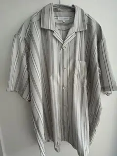 ストライプデザイン Lサイズ 半袖シャツ
