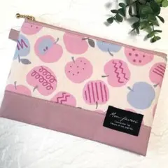 4674✿20cmフラットポーチ✿カードポケット付き✿りんご柄ピンク