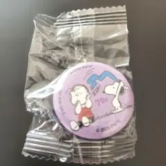 くら寿司×PEANUTSコラボ 缶バッジ　びっくらポンのサムネイル