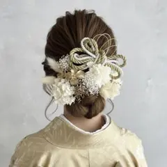 紐入りホワイトゴールド髪飾り　和装　成人式　ウェディング