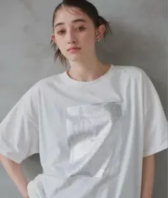 LIAN リアン　箔プリントロゴTシャツ　オーバーサイズ　半袖　Tシャツのサムネイル