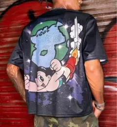 手塚治虫　鉄腕アトムホログラムTシャツ【新品、未使用】