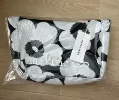 【新品未使用タグ付き】マリメッコ　ニットバッグ marimekko