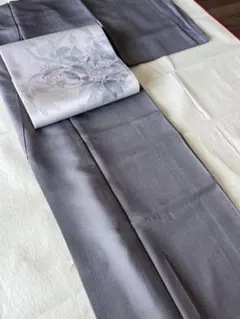 ほんのり藤色がかったグレーが美しい江戸小紋◆鮫小紋◆共八掛