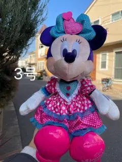 東京ディズニーランド限定 ミニーのぬいぐるみ