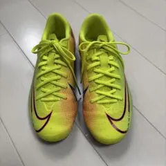 【中古】ナイキのマーキュリアル ヴェイパー 13 アカデミー（21.0cm）