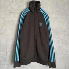 アディダス　トラックジャケット　ヨーロッパ　胸ロゴ　刺繍　ブラウン　茶　L