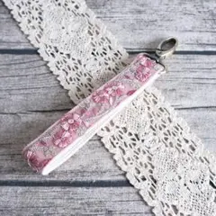 ハンドストラップ*2.5cm幅*インド刺繍×ピンク