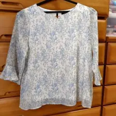 五分袖　シフォン花柄ブラウス