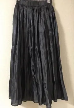 サテンロングプリーツスカート Mサイズ　新品　ダークグレー