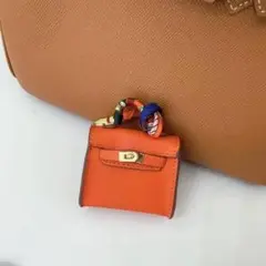 ⭐︎新品⭐︎ミニバッグチャーム　AirPodsケース　コインケース　オレンジ