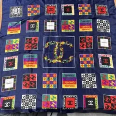 CHANEL シャネル　シルクスカーフ マルチカラー