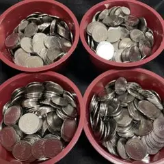 パチスロ用 メダル25π 1000枚+ドル箱セット - メルカリ