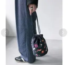 新品【ear PAPILLONNER】刺しゅう巾着バッグ　ネイビー
