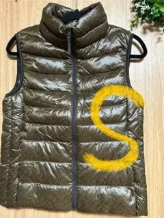 ユニクロ UNIQLOレディース ダウンベスト ウルトラライトダウン Sサイズ