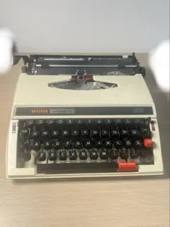 【レア物】ブラザー　タイプライター　DELUXE 660TR ドイツ語対応 レア物】ブラザー タイプライター DELUXE 660TR ドイツ語対応