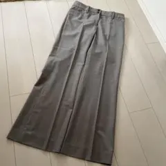 グレー ストライプ パンツ