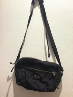 FREDRIK PACKERS ショルダーバッグ ブラック