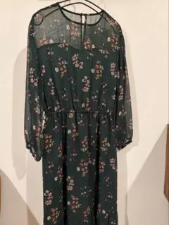 値下げしました！ワンピース　花柄　緑　春・夏用