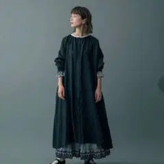 Kazumi✖️samansaMos2コラボ　袖口刺繍リネンワンピース