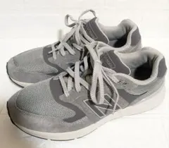 NEW BRANCE Fresh Foam Walking 880 V6のサムネイル