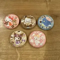 サンリオ刺繍缶バッジのサムネイル