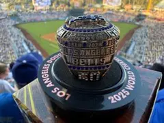 ドジャース ワールドチャンピオン リング 来場者8000個限定 マンシー