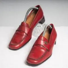 【美品】BALLY レッド スクエアトゥヒールローファー cmのサムネイル